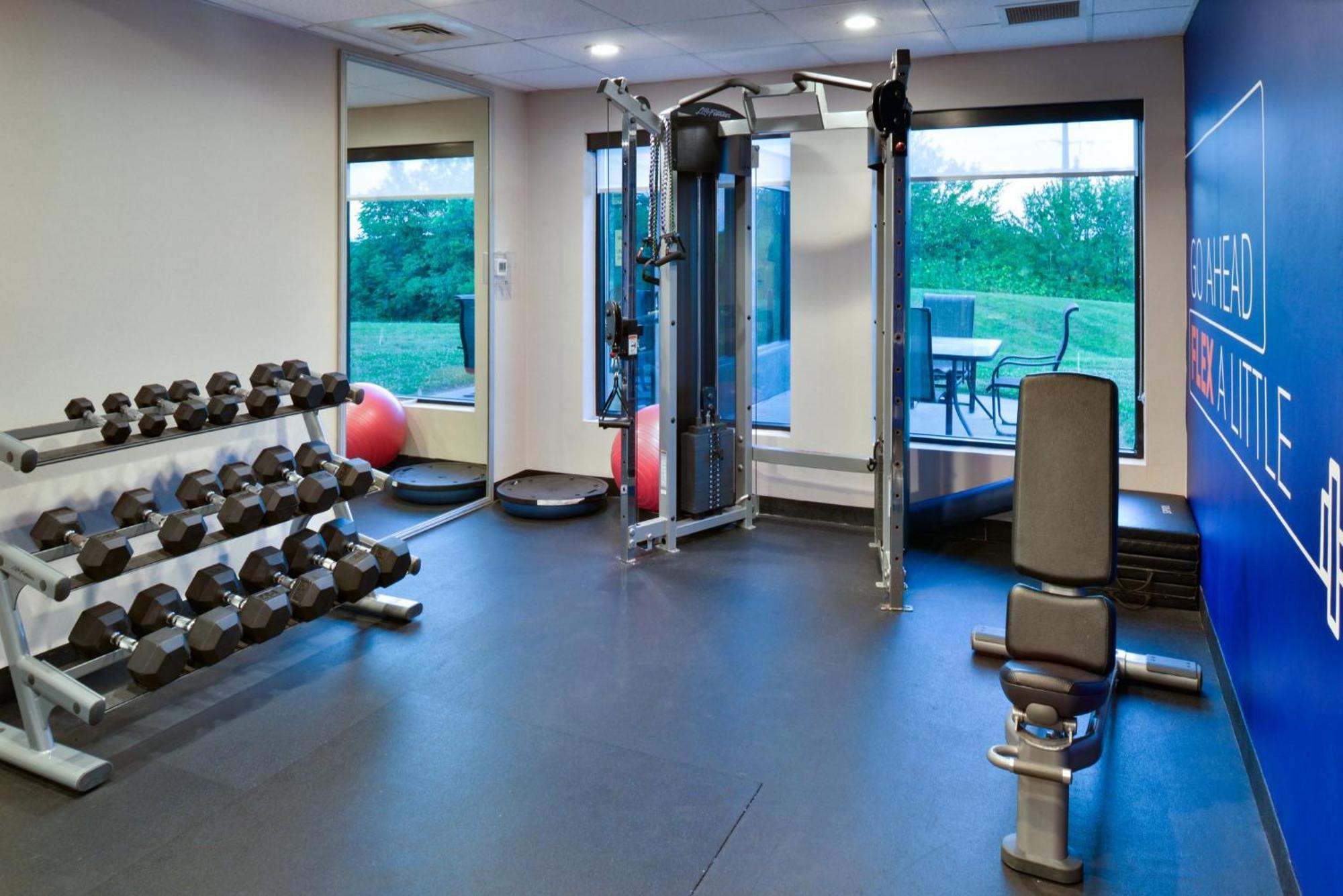 Holiday Inn Express Lewisburg - New Columbia By Ihg Luaran gambar